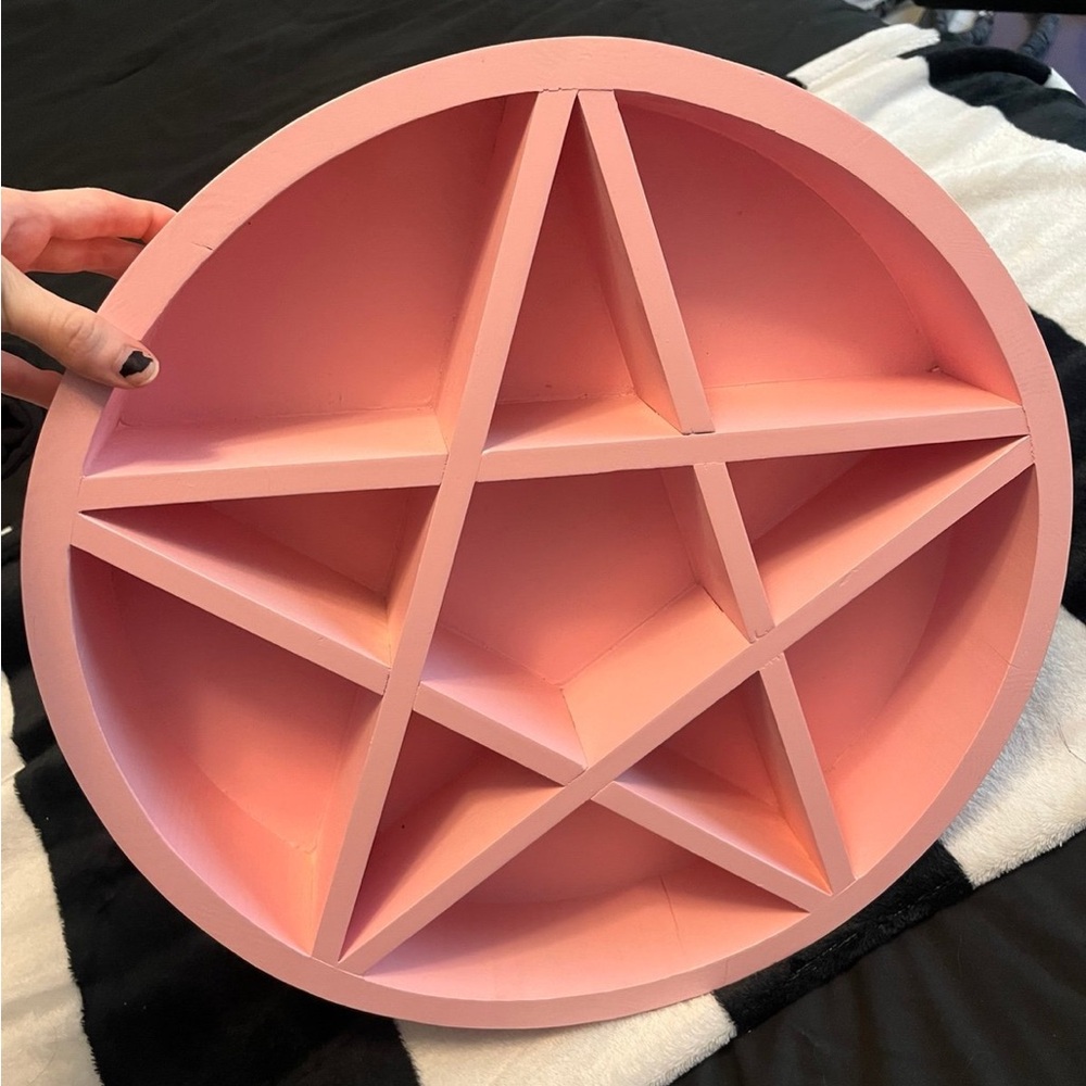 dollskill pink pentagram shelf!